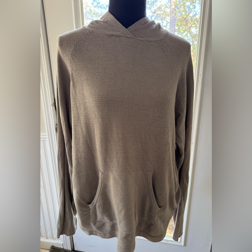 Barefoot Dreams long sleeve blouse light gray hoodie size M